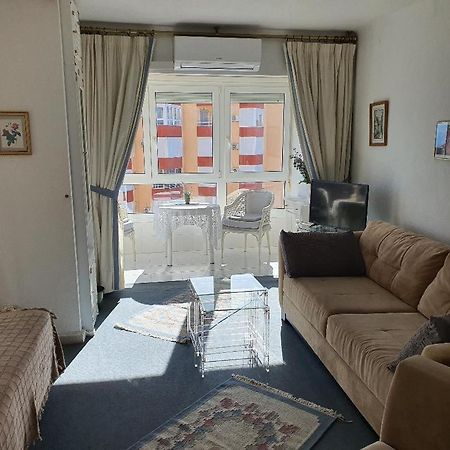 Luxury Studio Apartment 2 Night Minimum Stay Until June 31St!! Torrox Kültér fotó