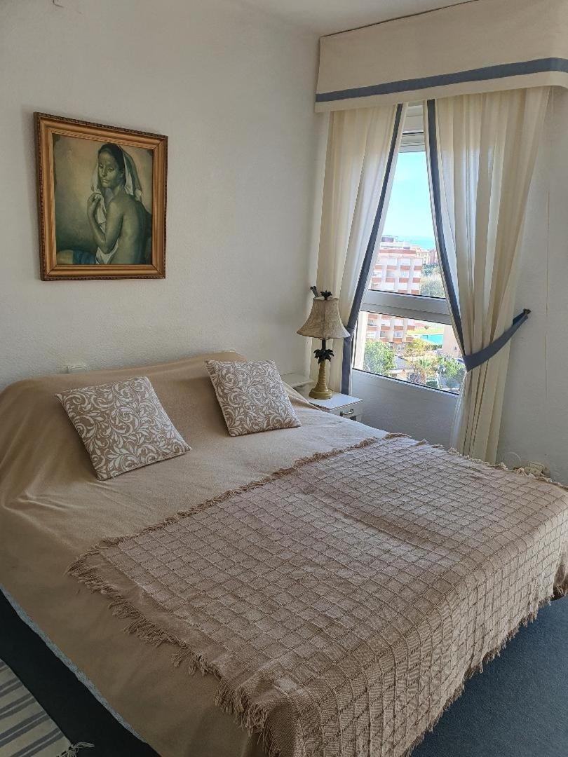 Luxury Studio Apartment 2 Night Minimum Stay Until June 31St!! Torrox Kültér fotó