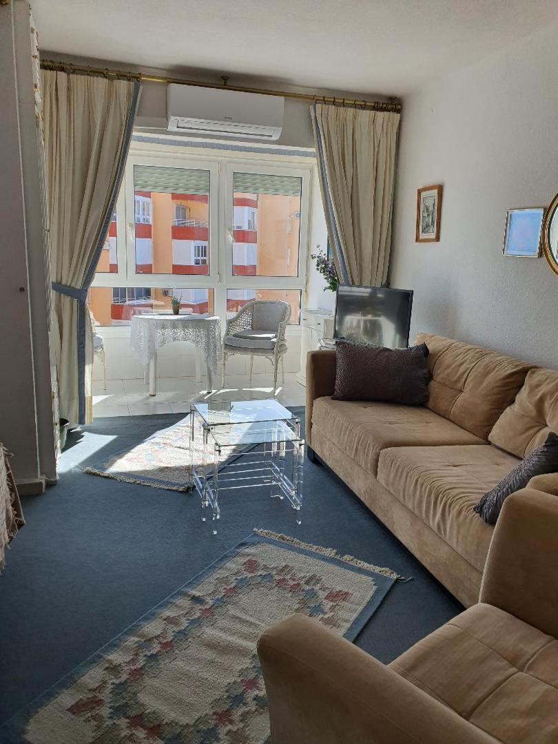 Luxury Studio Apartment 2 Night Minimum Stay Until June 31St!! Torrox Kültér fotó